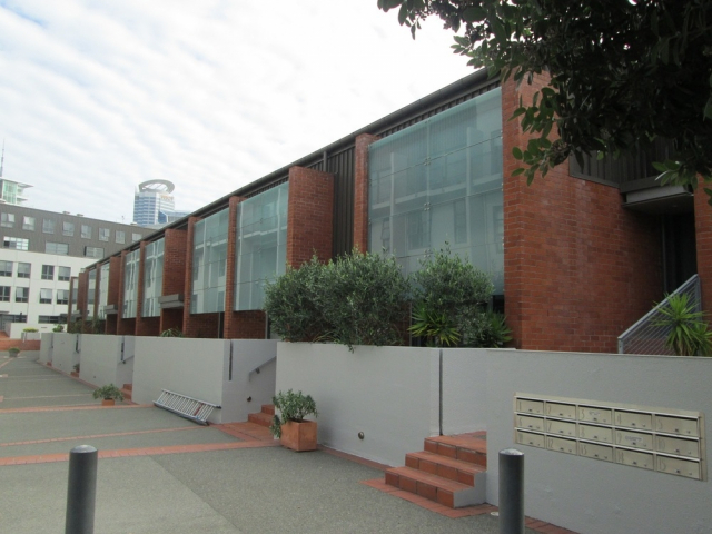 Brownstone Apartments Auckland – Full Exterior Repaint