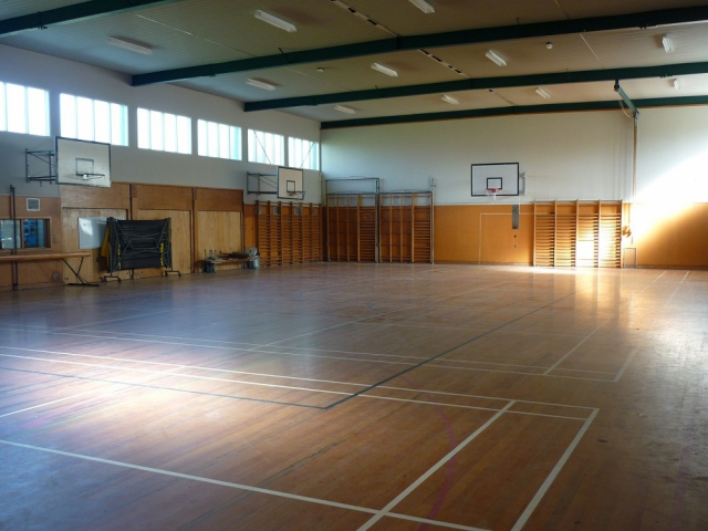 Greenbay High School – Interior repaint of Gymnasium